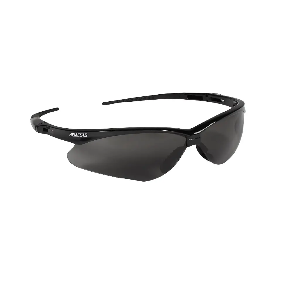 KleenGuard™ V30 Nemesis™ – نظارات أمان شفافة بعدسة واضحة وإطار أسود | موديل 25676 | 12 زوجًا/كرتونة | مناسبة للرجال والنساء 